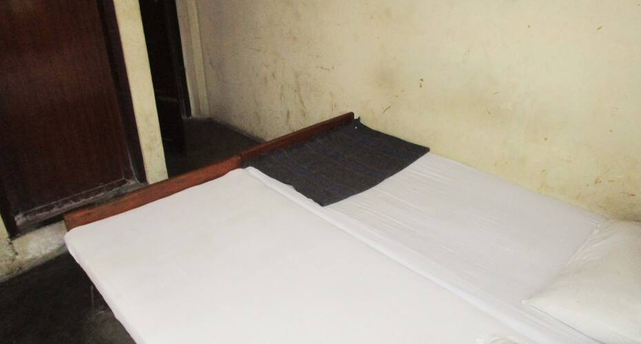 Hill Park Tourist Home, Thekkady 4